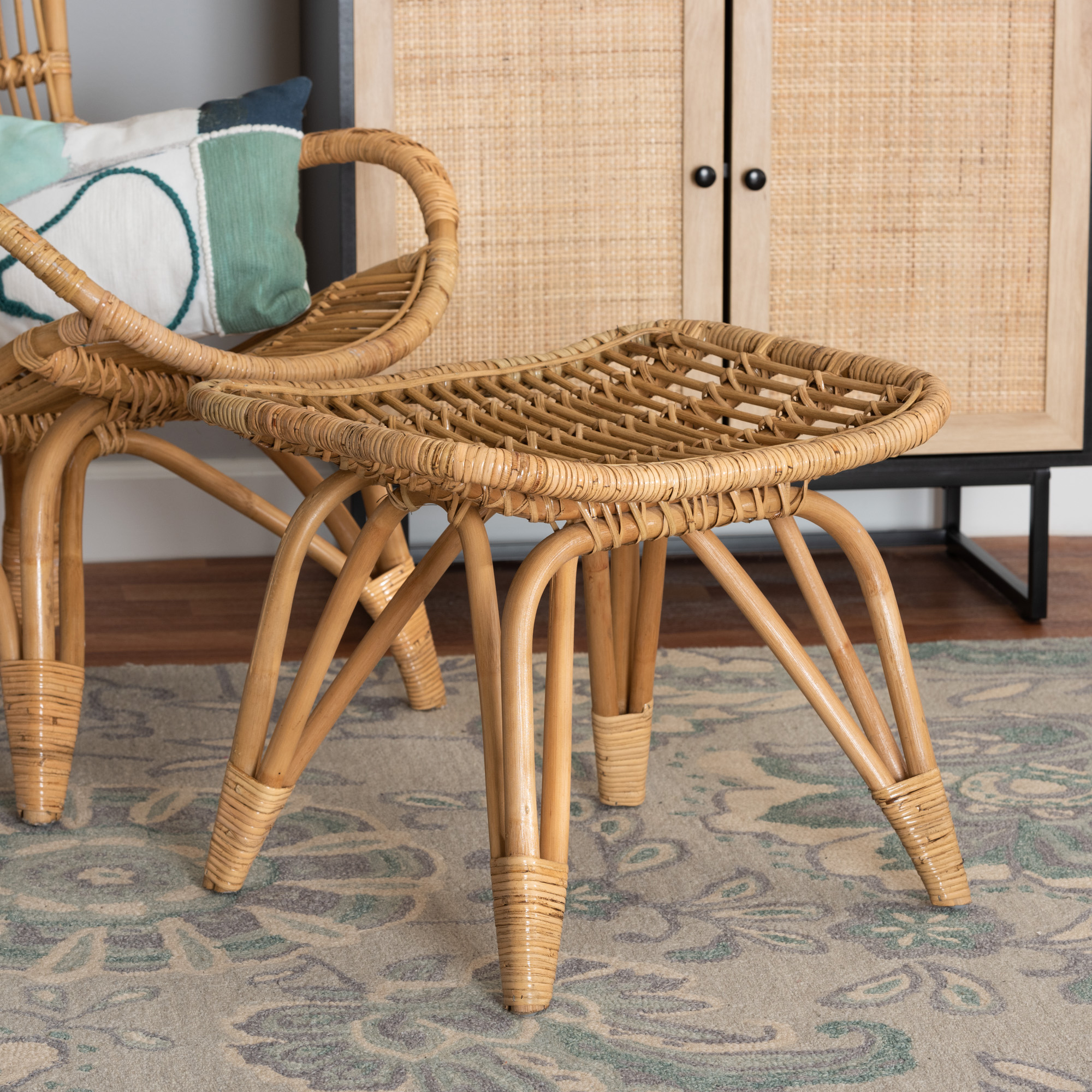 Rattan footstool 2024